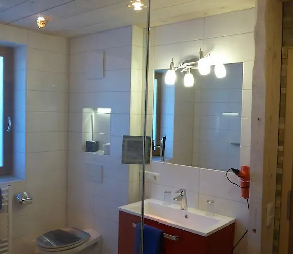 Apartment Gaestehaus Guggomos 