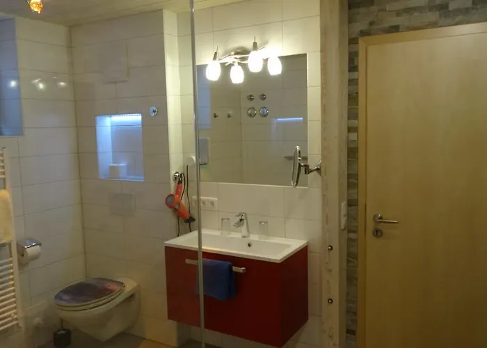 Apartment Gaestehaus Guggomos 