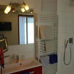 Gaestehaus Guggomos 